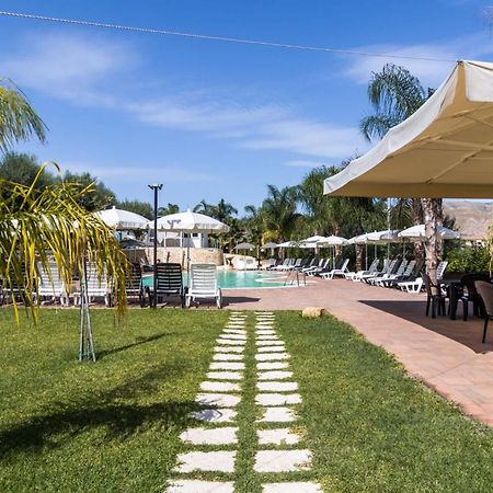 B&B Villa Eben Ezer 아볼라 외부 사진