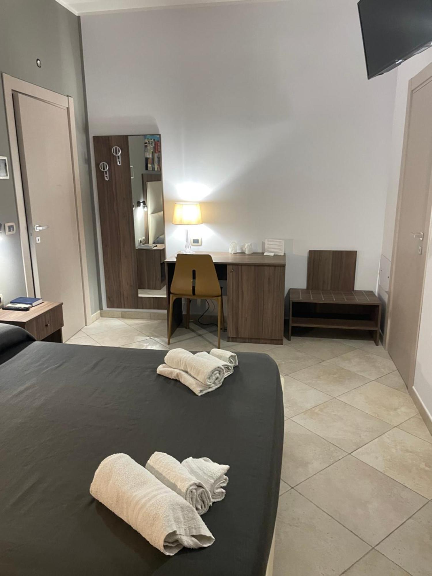B&B Villa Eben Ezer 아볼라 외부 사진