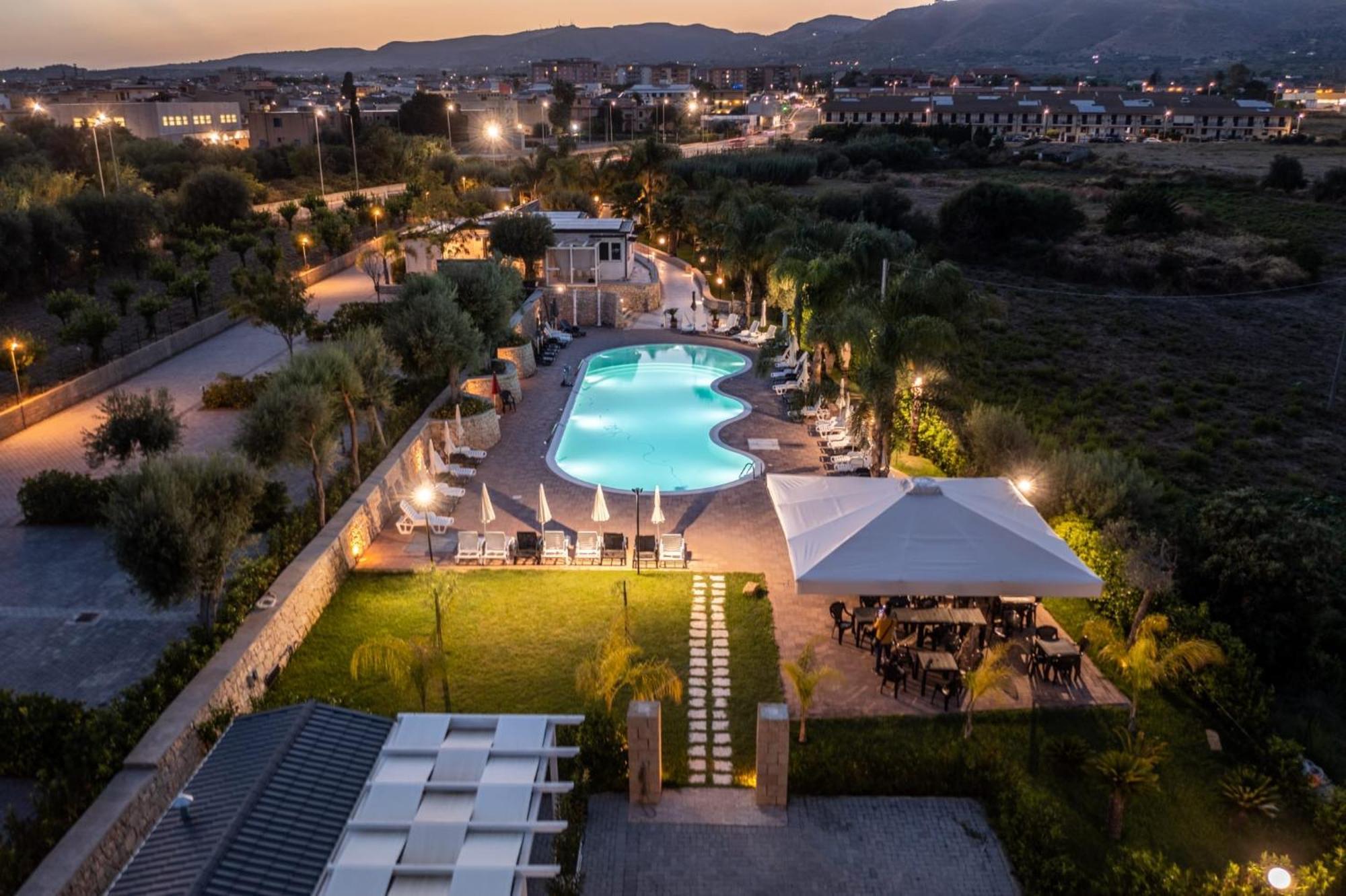 B&B Villa Eben Ezer 아볼라 외부 사진