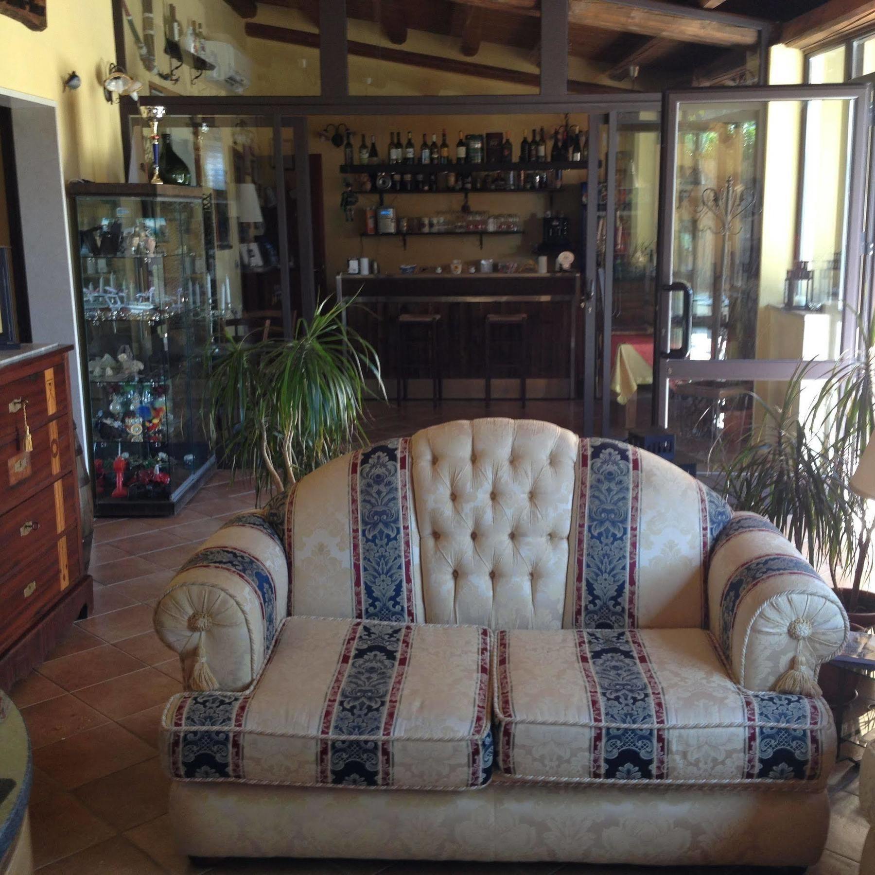 B&B Villa Eben Ezer 아볼라 외부 사진