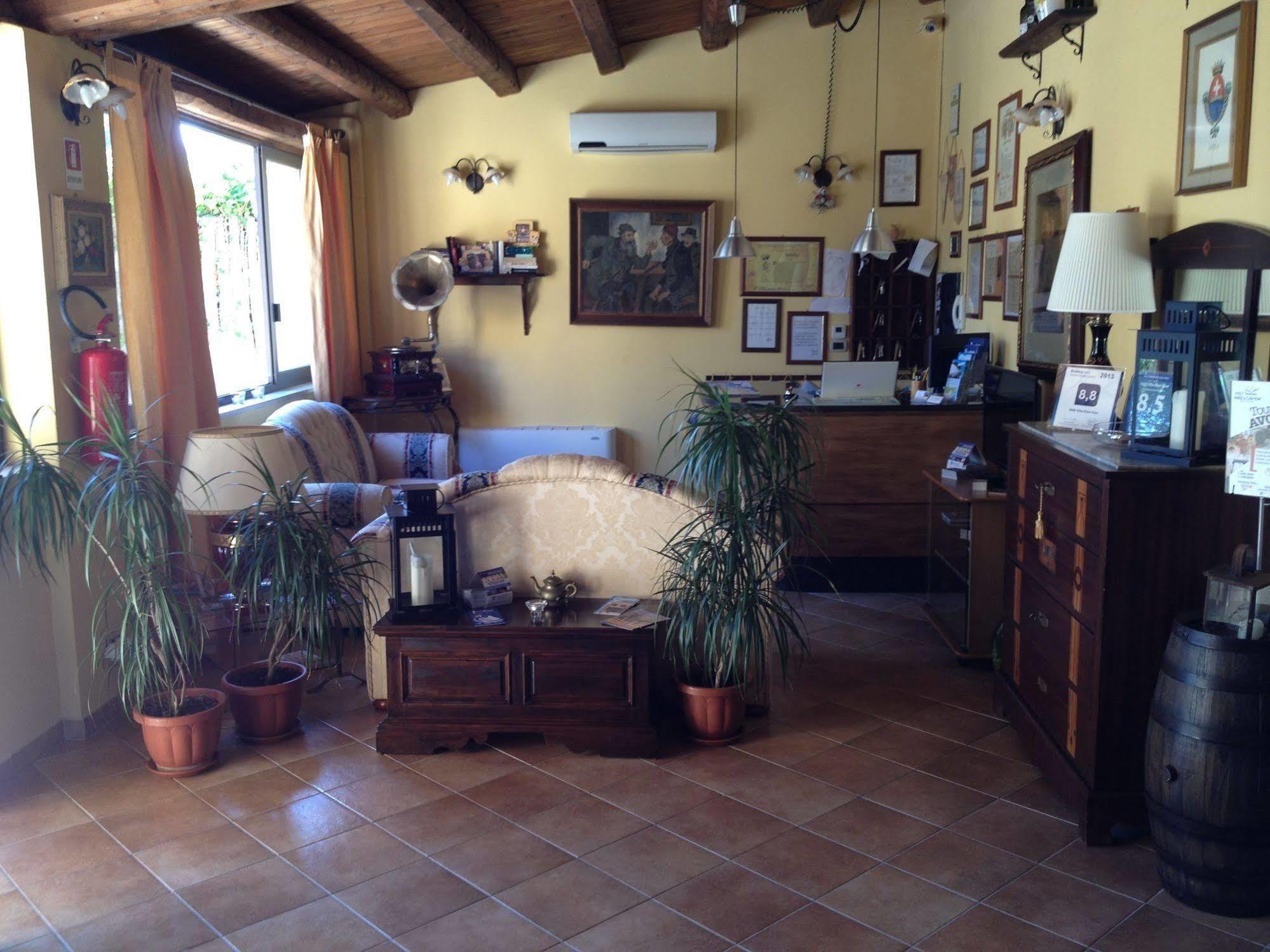 B&B Villa Eben Ezer 아볼라 외부 사진