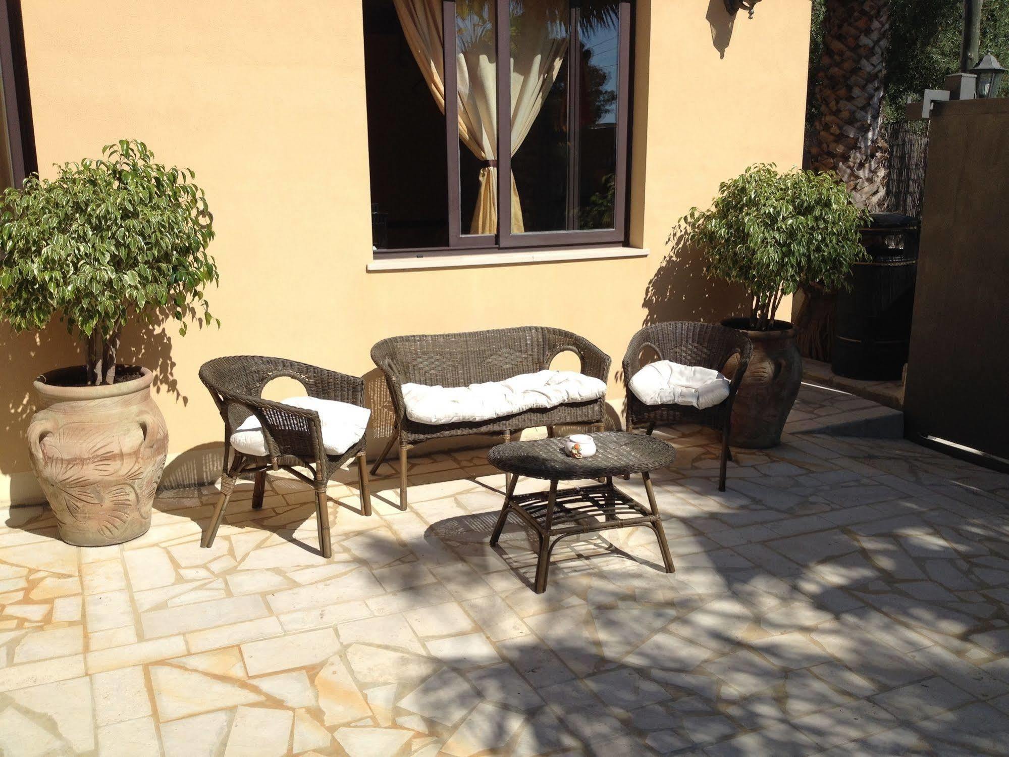 B&B Villa Eben Ezer 아볼라 외부 사진